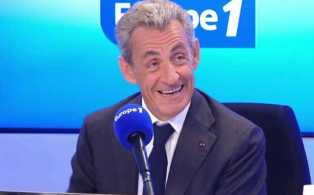 VIDÉO – Nicolas Sarkozy ému en évoquant son amitié avec Johnny Hallyday : “Je l’ai toujours aimé”