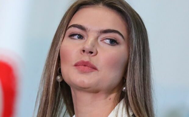 Alina Kabaeva, compagne de Vladimir Poutine : ce luxueux triplex dont bénéficie sa famille à Sotchi