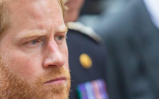 Le prince Harry de passage à Londres : Charles III et William inquiets en coulisses