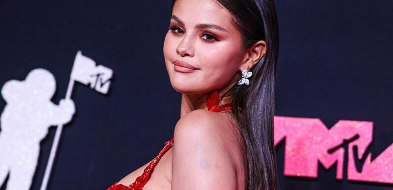 Recréez le maquillage de Selena Gomez aux MTV Video Music Awards 2023 !