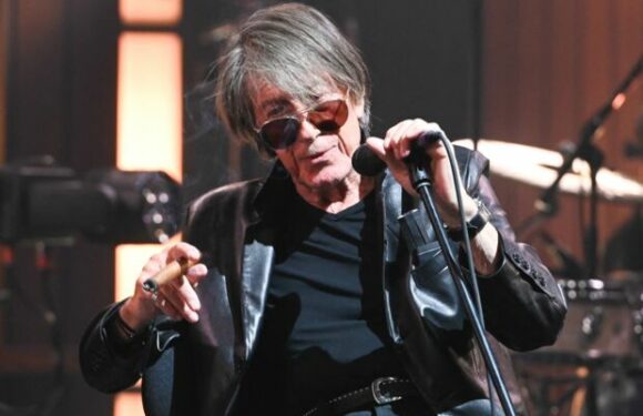 À 80 ans, Jacques Dutronc pense à la mort : “Je sens qu’elle affûte sa faux”