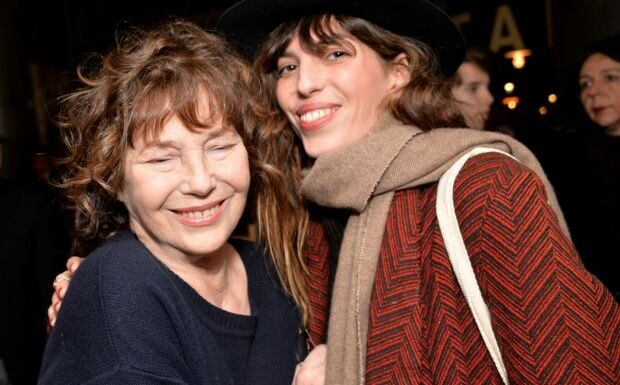 Lou Doillon : ses confidences 4 mois après la mort de sa mère Jane Birkin, “je fais mon deuil”