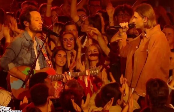 Star Academy : un invité surprise s’invite pendant le duo de Pierre avec Vianney qui ne s’y attendait pas !