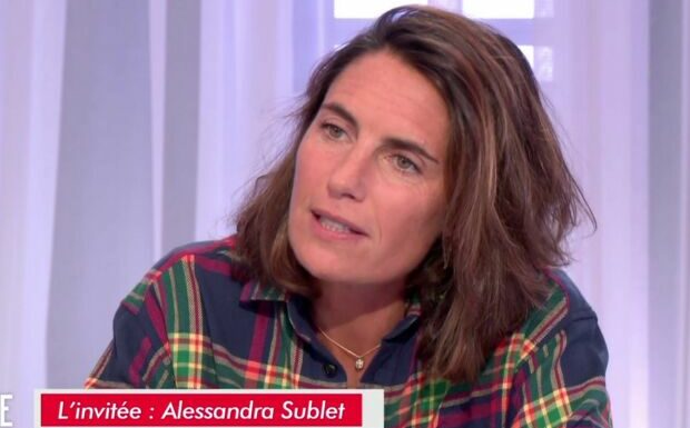 VIDÉO – Alessandra Sublet pas tentée par un retour à la télé : “C’est cool cette nouvelle vie”