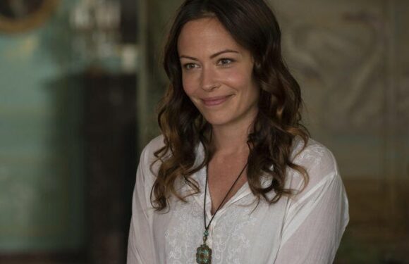 Dounia Coesens : "Il a fallu que ça s’arrête…", son opinion tranchée sur Plus belle la vie