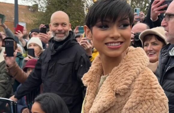 EXCLU VIDÉO – Ève Gilles (Miss France 2024) de retour dans le Nord face à une foule impressionnante
