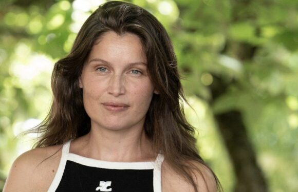 Laetitia Casta : face à une question sur ses mensurations, elle casse le matériel de son intervieweur